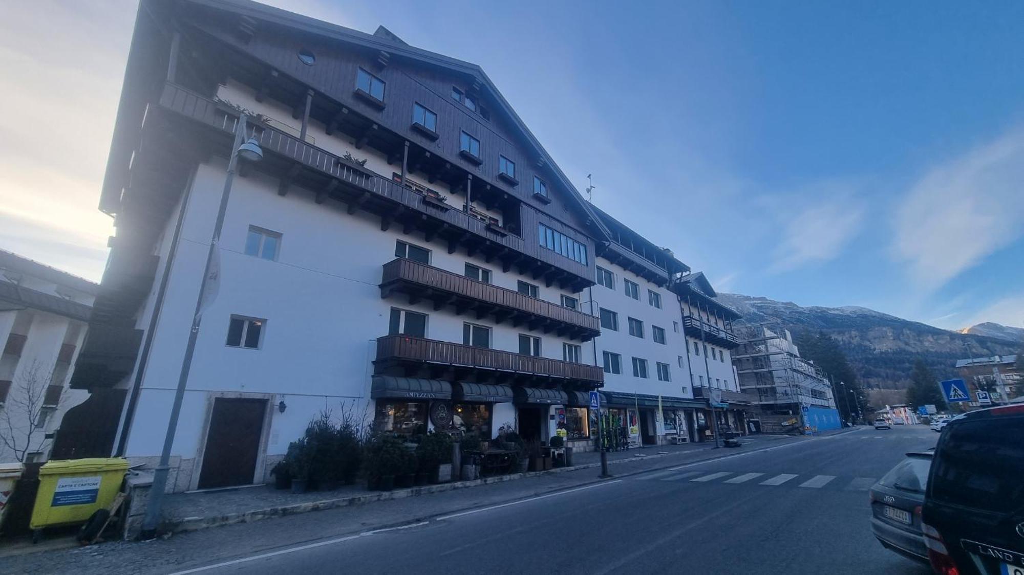 Studio Apartment Ariston In Centro A Cortina Cortina d'Ampezzo Exterior photo